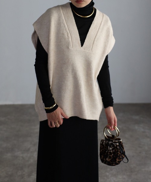 Bonjour Sagan（ボンジュールサガン） ベスト ジレ ディープVネック