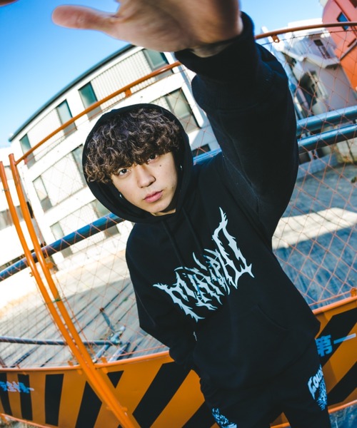 MAHAGRID パーカー 「mahagrid/マハグリッド」GOTH LOGO HOODIE