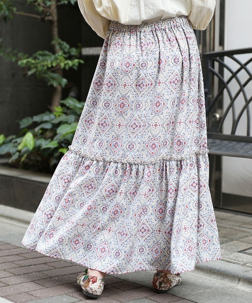 23区　洗える　ロングスカート　ティアード　幾何学柄　大きいサイズ46 チチカカ（TITICACA） ロング スカート タイルプリントティアード