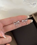 イヤリング アレルギー対応ジルコンリボンイヤリ...の詳細画像2