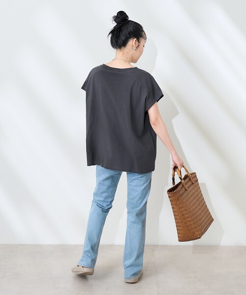 ナイトガール Vネック 半袖 プリント＆刺繍 Tシャツ one by one BY HAND 返品交換ギフト包装不可 ブランド カットソー レディース 9号 Mサイズ BLACK VARIA BlackVaria Tシャツ Vネック ガール セクシー