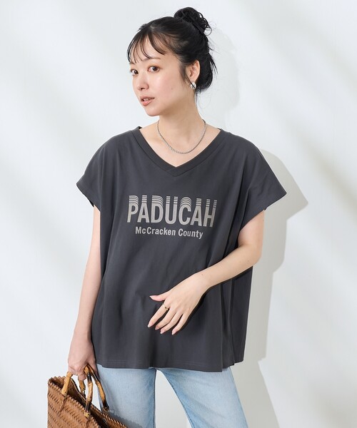 フェイラー　Ｖネックティーシャツ　女性フリーサイズ　新品タグ付 フェイラー Vネックティーシャツ 女性フリーサイズ 新品タグ付