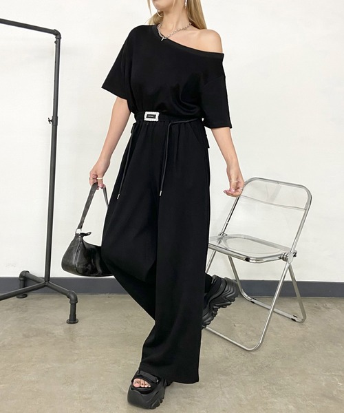 オフショル トップス ワイドパンツ セットアップ 韓国 NEW ARRIVAL】 オフショルプルオーバー・ ワイドパンツ