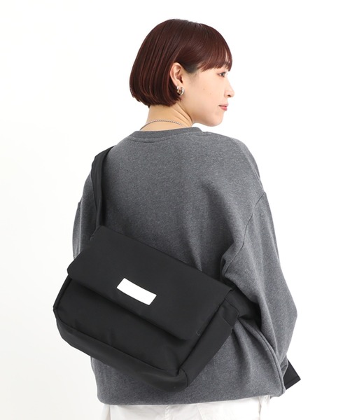 マンハッタンポーテージ（Manhattan Portage）/Wave Hill Messenger Bag 300P CORDURA ECO Sheen Manhattan Portage（マンハッタンポーテージ） ショルダーバッグ