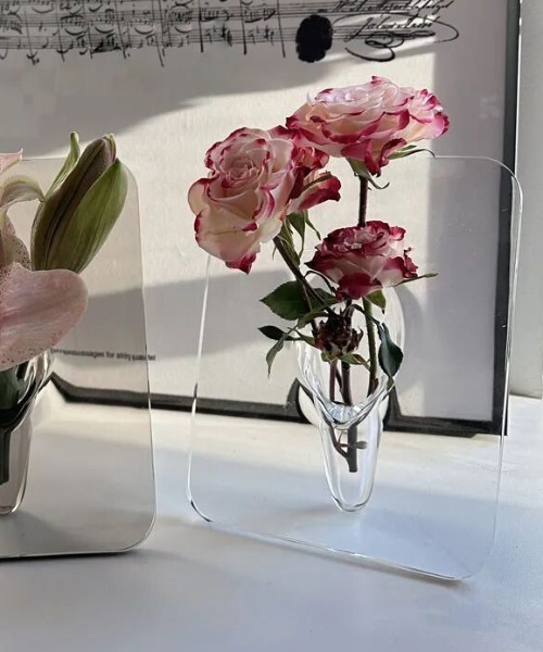花瓶・フラワースタンド   BACA flower base brown Clay（フラワーベース） 花瓶 ガラス 北欧 おしゃれ ブテリカ L