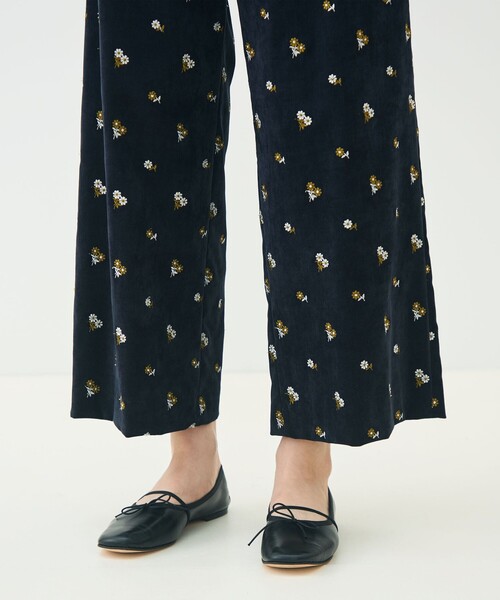 パンツ フルーロンベル ストレートパンツ レディースの画像