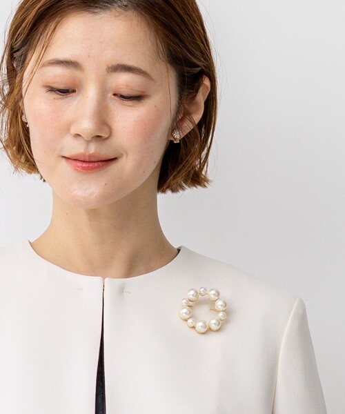 パールブローチ 23区（ニジュウサンク） ブローチ 「APPLAUDIR」パールサークル