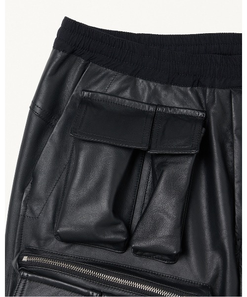パンツ FORSOMEONE TACTICS SHORTS LEATHER メンズの画像