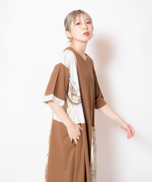 OSMOSIS（オズモーシス） ワンピース 半袖 2WAYプリント切替ワンピース