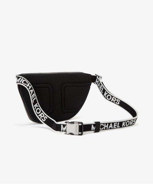 MICHAEL KORS（マイケルコース） ショルダーバッグ FREE ブラック