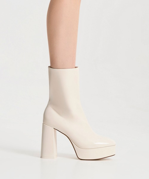 CHARLES&KEITH サイドジップ プラットフォーム アンクルブーツ CHARLES ＆ KEITH ブーツ プラットフォーム サイドジップ
