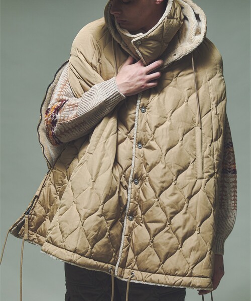 ☆うにゃ‼️新品未使用☆タイオン☆MILITARY DOWN CAPE☆黒☆ TAION（タイオン） ダウンジャケット ダウン 「TAION / タイオン