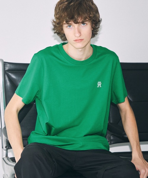 tシャツ モノグラムエンブロイドTシャツ メンズ レディース | TOMMY HILFIGER | 01