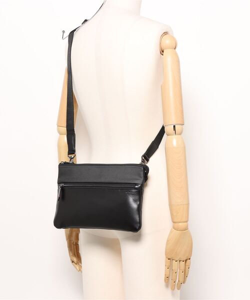 ultima TOKYO（ウルティマトーキョー） ショルダーバッグ ultima tokyo