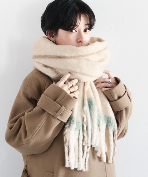 LAZY SUSAN グレーベージュ フリンジ付きマフラー RAGEBLUE マフラー ストール multi check volume fringe muffler