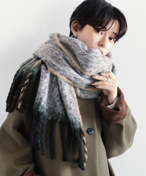 専用プリーツプリーズ ケーブル転写 フリンジストール マフラー ベージュ PLEATS PLEASE ISSEY MIYAKE - 美品 プリーツプリーズ イッセイ