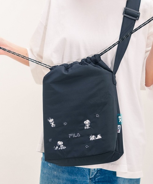 FILA スヌーピー ドローストリングショルダーバッグ FILA×PEANUTS ドローストリングショルダーバッグ | FILA,バッグ | JUGLANS