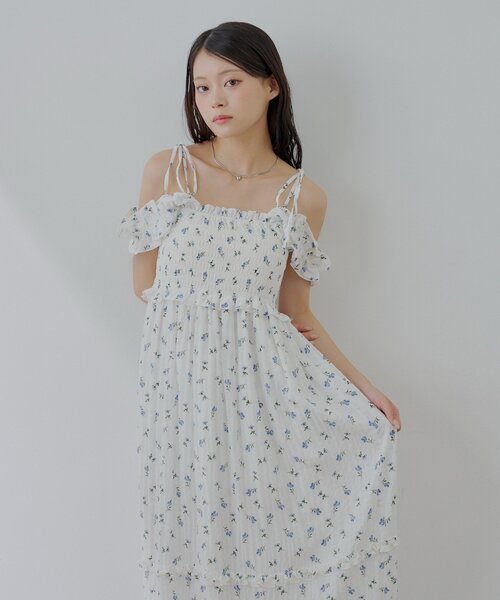 Chico ワンピース 「5色展開」フリルデザインベアワンピース
