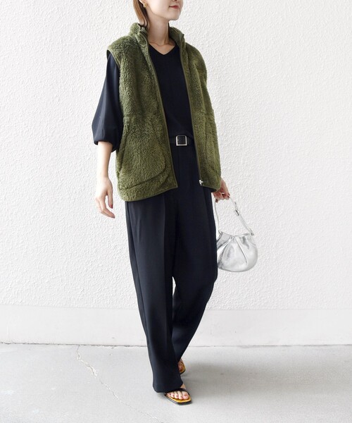 Champion フリースベストとスカートセット L フリース ボア Champion フリースベストとスカートセット L フリース ボア Champion