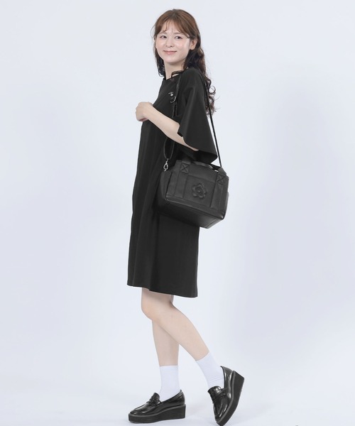 マリークワント 2way トートバッグ・未使用に近い MARY QUANT トートバッグ マリークワント mary quant スクエア