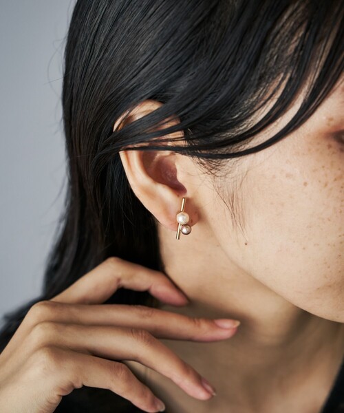 ピアス ピアス カラーパール アシンメトリー レディースの画像