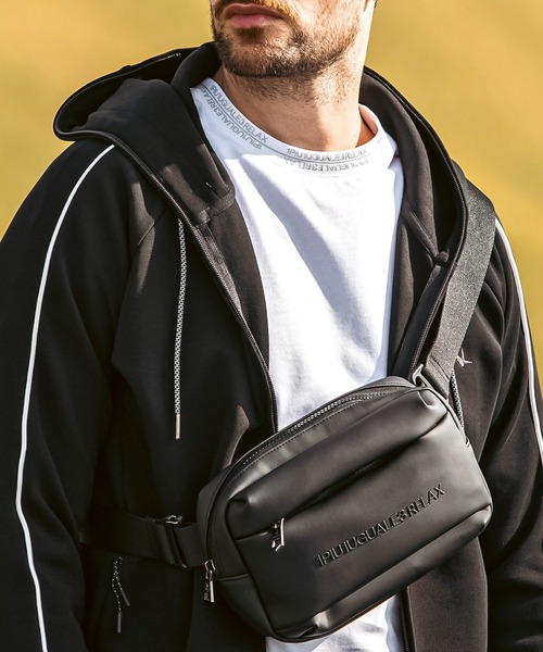 【新品未使用】1PIU1UGUALE3 ブラックシューズバッグ 8YARDS / TRUNK ShoeCase