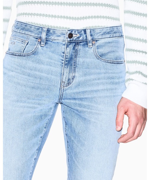 ジーンズ 「A|X アルマーニ エクスチェンジ」ライトブルーウォッシュ スリムフィット デニムパンツ_J14 SLIM メンズの画像