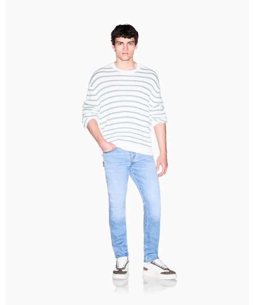 ジーンズ 「A|X アルマーニ エクスチェンジ」ライトブルーウォッシュ スリムフィット デニムパンツ_J14 SLIM メンズの画像