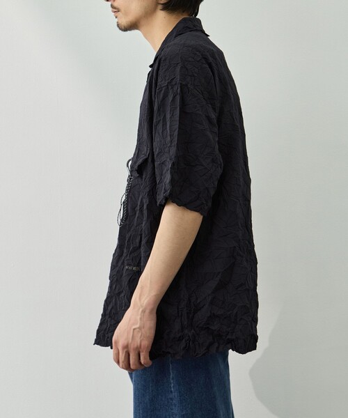 シャツ 「and wander/アンドワンダー」washer pleated open SS shirt メンズの画像