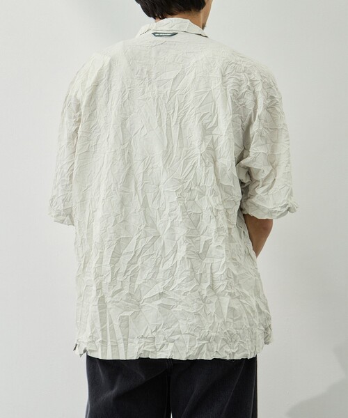 シャツ 「and wander/アンドワンダー」washer pleated open SS shirt メンズの画像