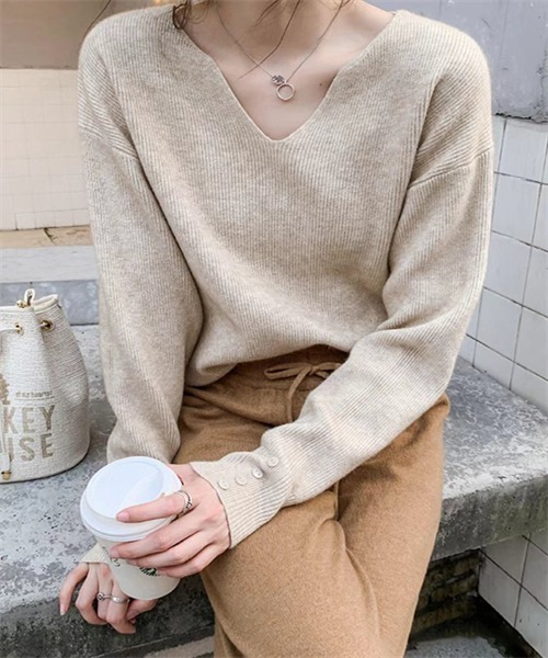 FREE STYLISTS ニット セーター Vネックロングスリーブニット