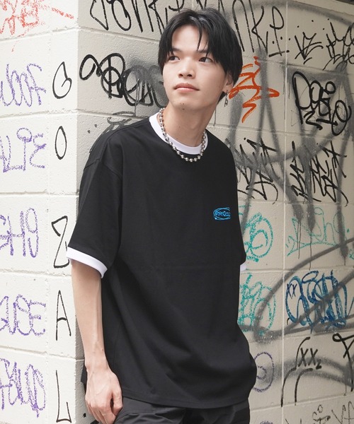 GOLDEN クラフィックフリントクルネックTシャツ STAY GOLD tシャツ 「STAYGOLD」グラフィティ リンガーネック T