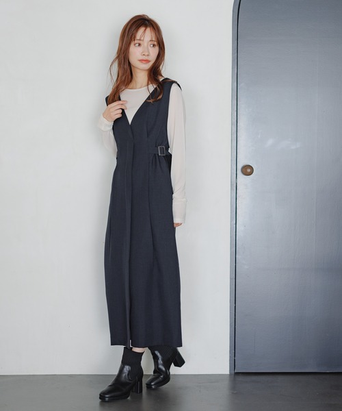mysty woman ジャンパースカート セットアップ着用可・Vネック