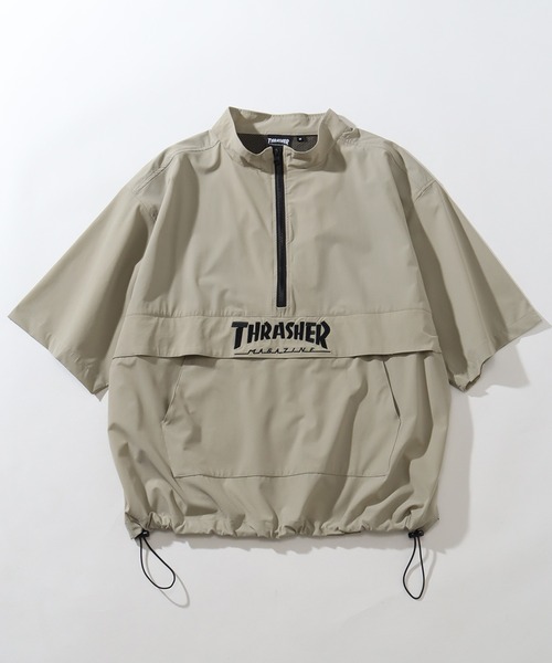 thrasher ナイロン プルオーバー ライトグレー セール】【at】〔THRASHER/スラッシャー〕フロントロゴ刺繍