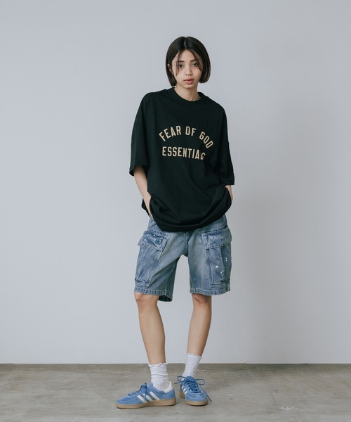 Fear of God (フィアオブゴッド) FOG ESSENTIALS Tシャツ 新作