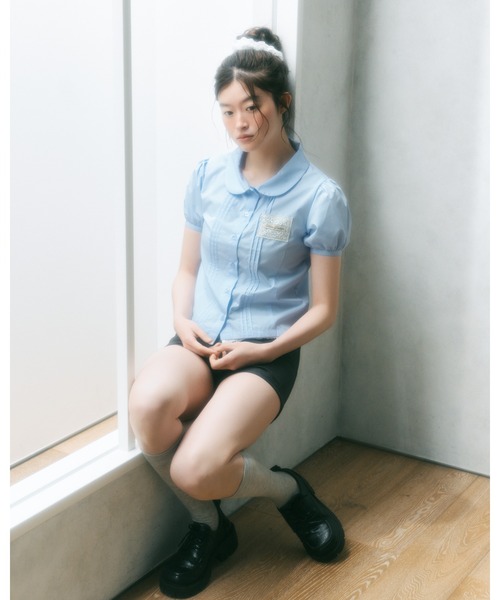 FCMM【日本限定】TAG BLOUSE タグブラウス ライトブルー S試着のみ FCMM ブラウス シャツ 「日本限定」TAG BLOUSE / タグブラウス