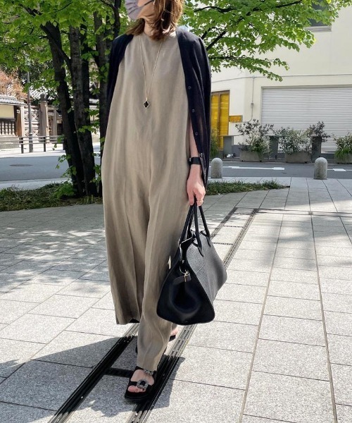「Audrey and John Wad」 オールインワン M グレイッシュベージュ レディース_画像6