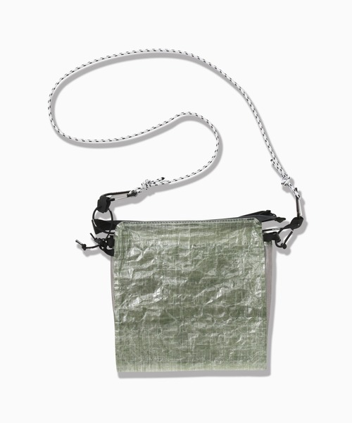 and Wander ショルダーバッグ ホワイト and wander アンドワンダー ショルダーバッグ ホワイト and wander