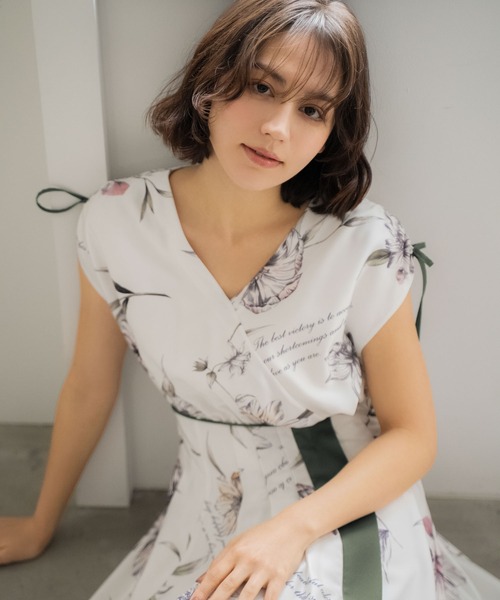 NOELA（ノエラ） ワンピース 「新色」スカーフプリントワンピース