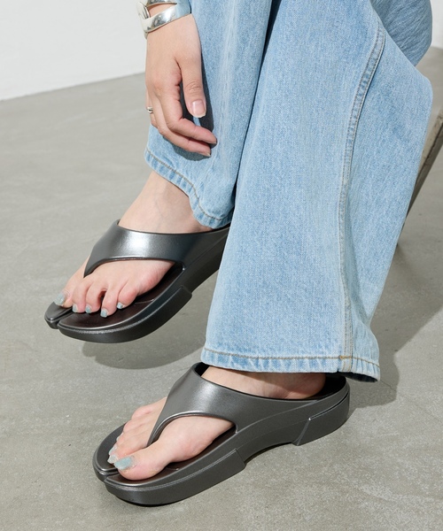 「PAES」 ビーチサンダル 25cm シルバー レディース_画像6