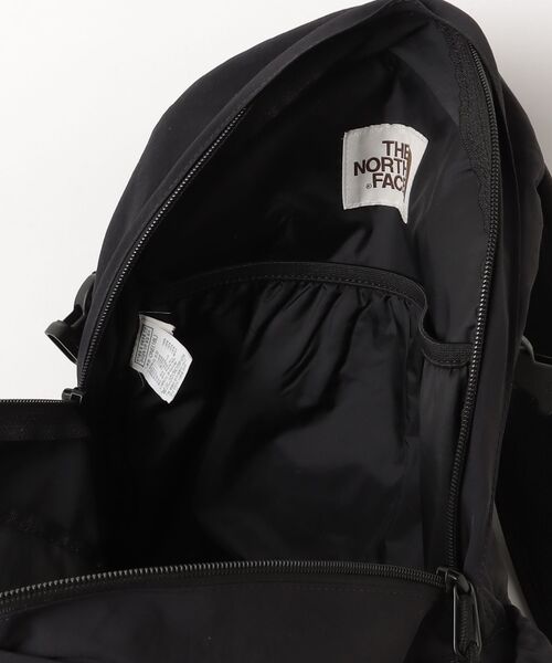 'THE NORTH FACE' 자수 배낭 - 블랙 남성 (4/4)