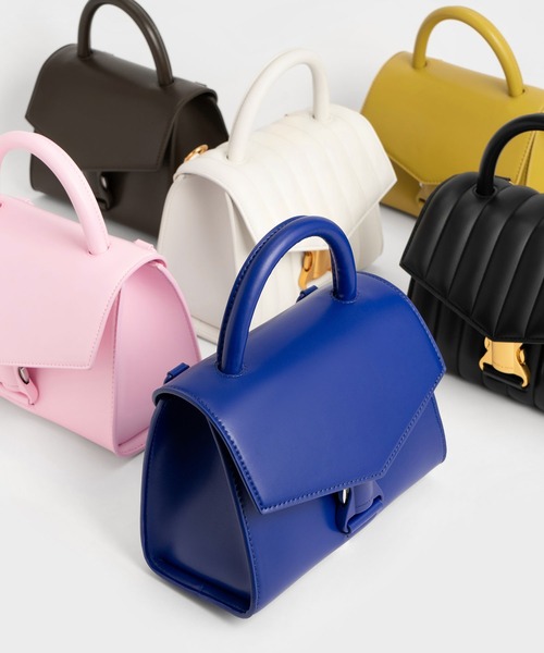 CHARLES & KEITH アイビー メタリックバックルミニバッグ CHARLES & KEITH Ivy アイビー メタリックバックルミニバッグ