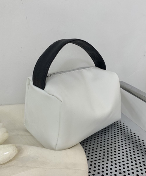 Pochi Pouch（ポチポーチ） ポーチ Pochi Pouch/ハンドル付き ボックス