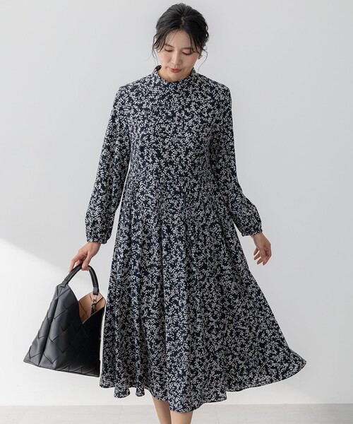 23区ワンピース 23区 ワンピース 「洗える」シャドーリーフプリント : ZOZOTOWN