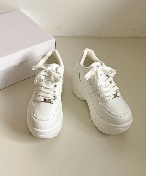 Shoes in Closet（シュークロ） スニーカー かわいく盛れる +9.0cm