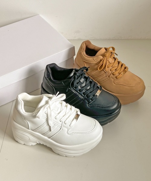 Shoes in Closet（シュークロ） スニーカー かわいく盛れる +9.0cm