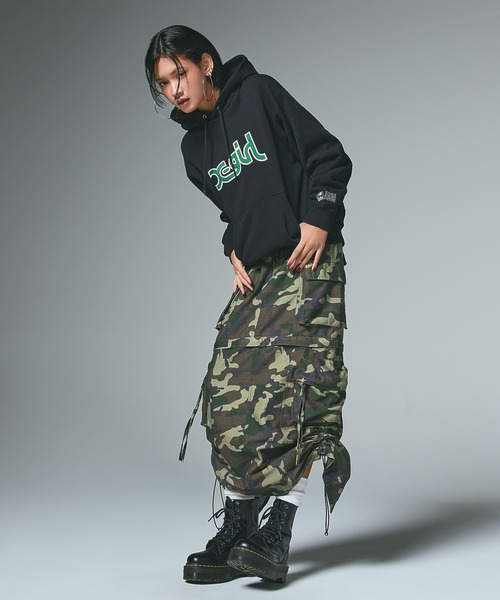 X-girl（エックスガール） パーカー MILLS LOGO LAYERED PATCH SWEAT