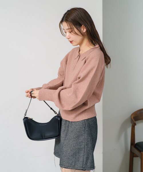 カデュネ　美品正規品　ケーブルポロニット　ピンクシャツブラウスつき　茶 セール】襟ジュエルブラウス≪洗濯機で洗える≫（シャツ/ブラウス