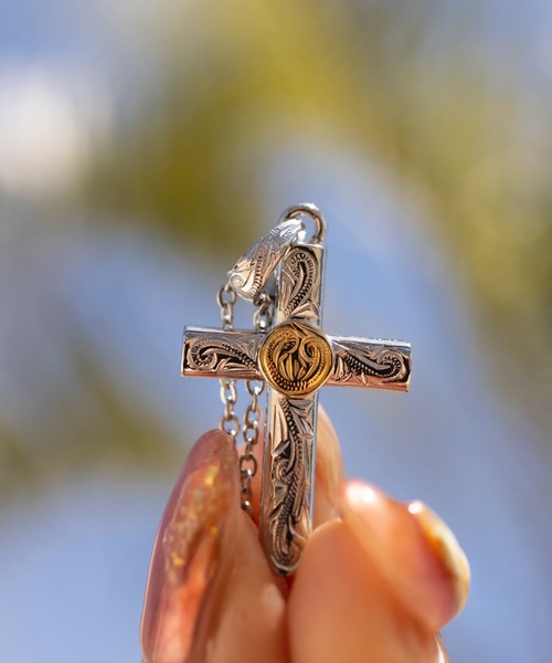 アイリービーチ クロスネックレス IRIEBEACH メンズ レディース 美品 IRIEBEACH（アイリービーチ） アレルギー対応 ネックレス round cross