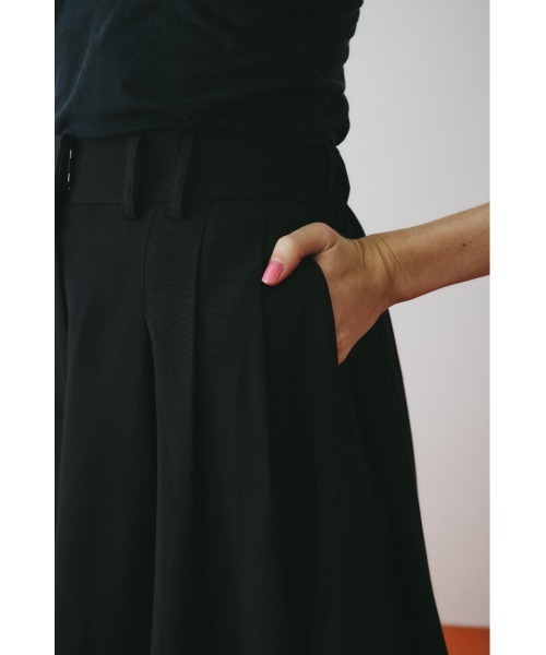 HeRIN.CYE ハーフパンツ パンツ 短パン Flare half pants フレアハーフ